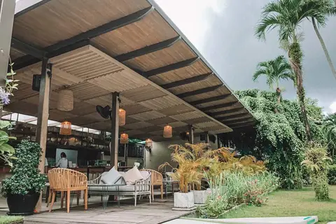 Lokal Phuket in ตำบลป่าตอง — foto 3