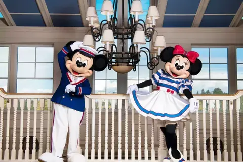 Busreis Disney Newport Bay Club - Magisch Arrangement foto 1