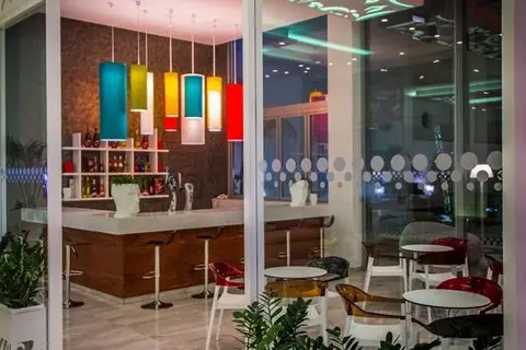 Nicholas Color Hotel in Ayia Napa — foto 19