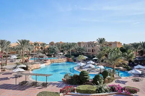 Steigenberger Coraya Beach in Sabbar Bar