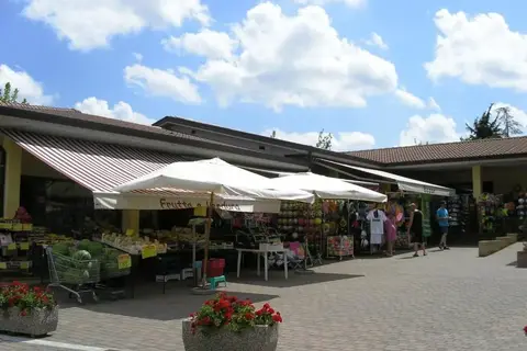 Camping Bella Italia in Peschiera del Garda — foto 10