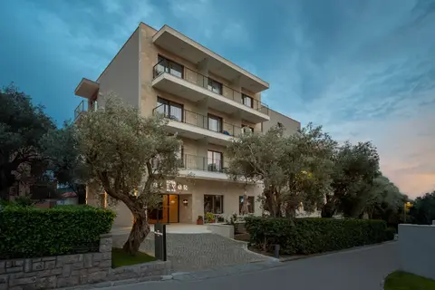 Hotel Eleven in Petrovac na Moru — foto 10