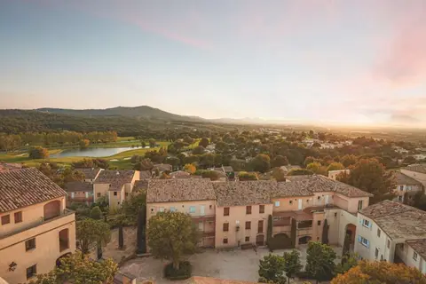 Pierre & Vacances Village Club Pont Royal & P in Mallemort — foto 10