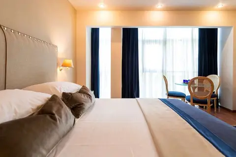 Best Western Plus Embassy Hotel in Athene — foto 4