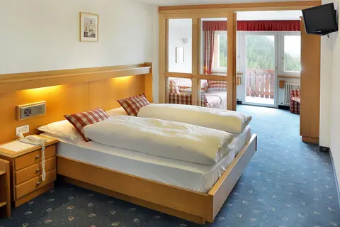 Hotel Astor Suites - logies en ontbijt in Sëlva - Wolkenstein in Gröden - Selva di Val Gardena — foto 2