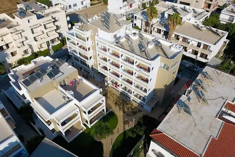 Hotel Agrelli Hotel & Suites in Καρδάμαινα — foto 21