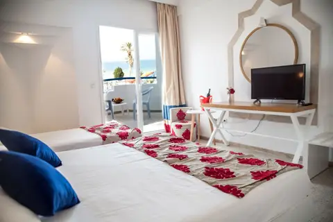 Aylimas Beach & Resort in المنستير — foto 8