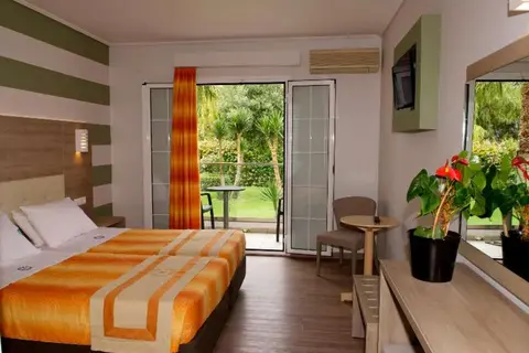 Louros Beach Hotel & Spa in Laganas Municipal Unit, foto 3