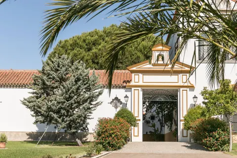 Hacienda Las Tres Niñas in La Puebla del Río — foto 2