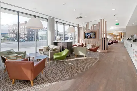 Hampton by Hilton London Waterloo in Londen — foto 7