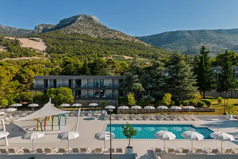 Bluesun Holiday Village Bonaca in Bol