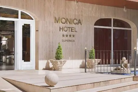 Monica Hotel in Cambrils — foto 13