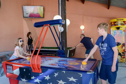 Camping Parc Montana foto 8