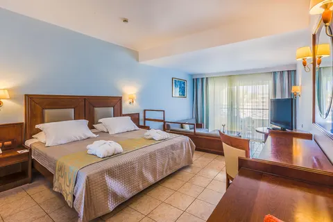 Kipriotis Maris Suites foto 4