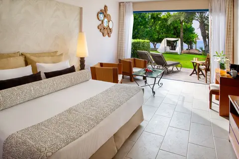 Azia Resort & Spa in Paphos — foto 14