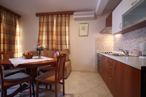 Apartments Ivana in Baska Voda — foto 26