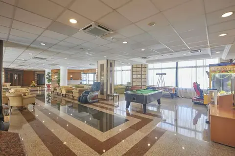 Tsokkos Gardens Hotel Apartments in Παραλίμνι — foto 18