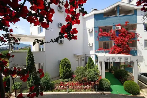 Bella Vista in Becici — foto 11