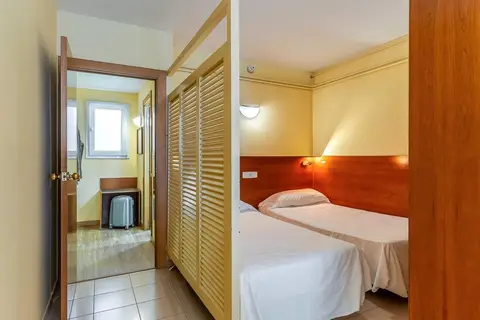 Aparthotel Bertran in Barcelona — foto 30