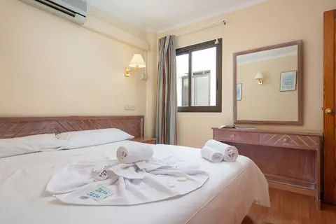 Carlos V Apartments in Alcúdia — foto 26