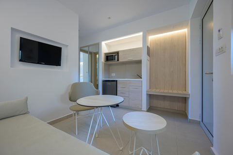 Hotel Mythos Suites - logies & ontbijt foto 14