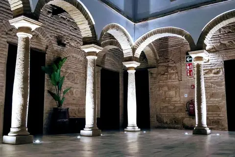Patios del Orfebre in Córdoba — foto 11