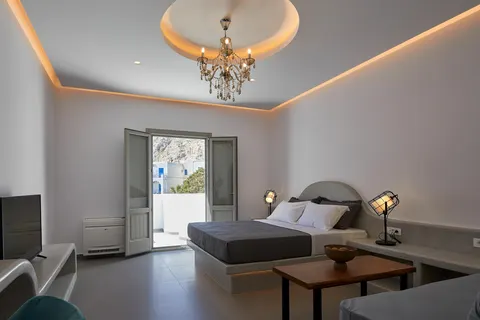 Mountain and Sea Suites in Thira Municipal Unit — foto 18