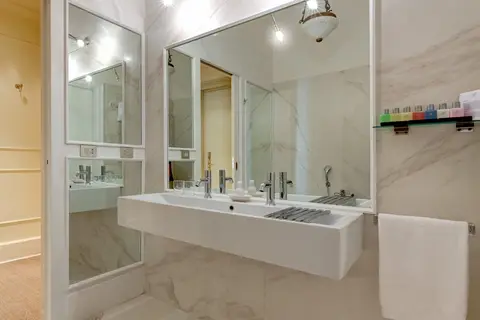 Grand Hotel Plaza in Rome — foto 20