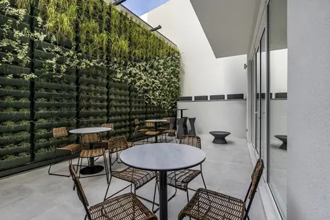 YOTEL Porto in Vila Nova de Gaia — foto 9