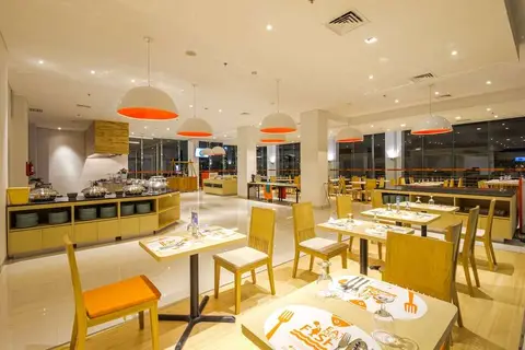 Harris Hotel & Conventions Denpasar Bali in Denpasar — foto 6