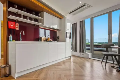 Roomzzz London Stratford in Londen, foto 21