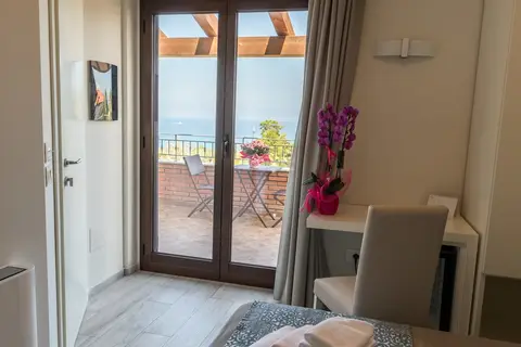 Sentido Michelizia Tropea Resort in Rome — foto 2