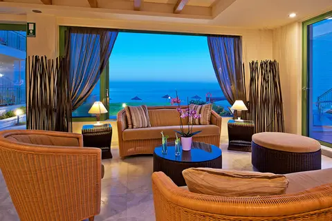 Grand Bay Beach Resort in Kolymbari — foto 27