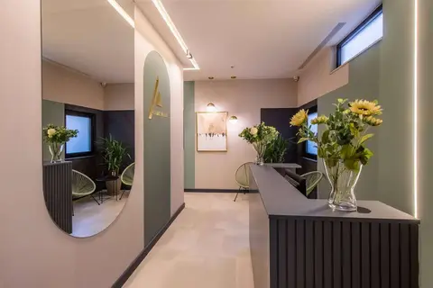 Allure Boutique Hotel in Tirana — foto 9