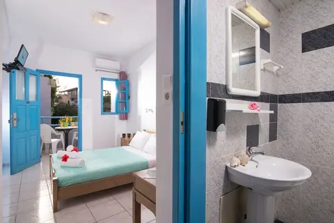 Erofili Apartments in Agia Marina, foto 23