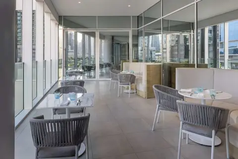 Staybridge Dubai Business Bay in Dubai, foto 29