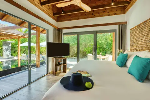 Kuredhivaru Resort and Spa Maldives in Noonu Atoll Education Centre — foto 14