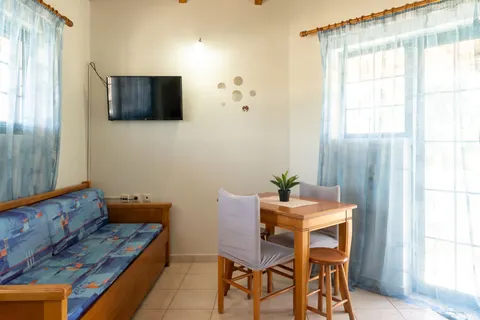 Bravo Apartments in Laganas Municipal Unit — foto 4