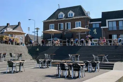 Het Wapen van Alblasserdam foto 3