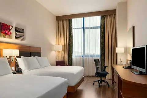 Hilton Garden Inn Sevilla in Sevilla — foto 15