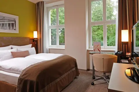 Leonardo Royal Hotel Berlin Alexanderplatz in Berlijn — foto 18