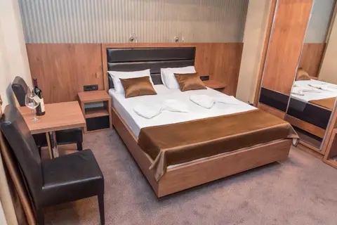 Hotel Crnogorska Kuca in Podgorica, foto 14