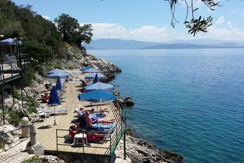Hotel Nautilus Barbati in Μπαρμπάτι — foto 4
