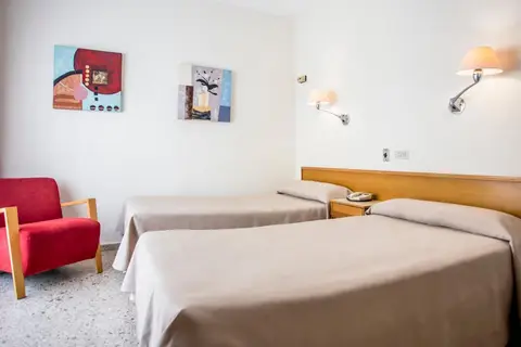 Leuka in Alicante — foto 26