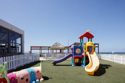 Golden Bay Hotel & Bungalows in Δημοτική Ενότητα Γουβών — foto 29