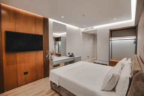 Hotel Oasis in Sarandë — foto 28