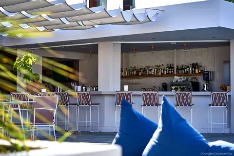 Seaside Resorts in Δημοτική Ενότητα Λευκιμμαίων — foto 16