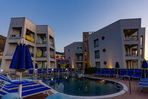 Astro Suite Hotel in Cefalu — foto 11