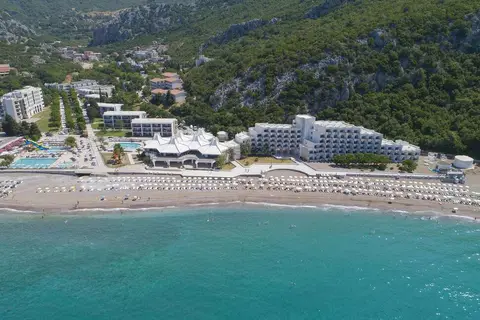 Pearl Beach Resort in Čanj — foto 23