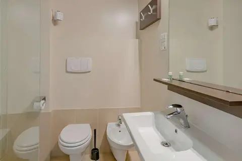 B&B HOTEL Prato City Center in Florence, foto 11